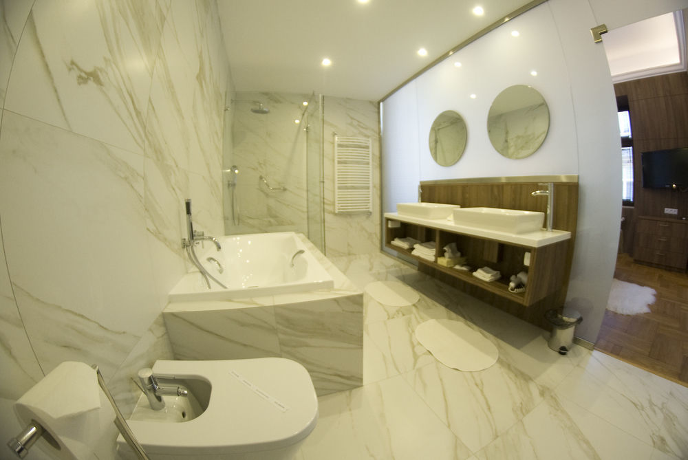 Elektor Premium 3* Krakow